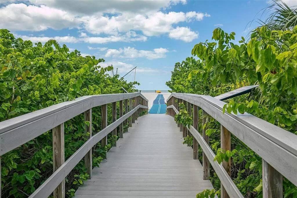 Treasure Island Beach Retreat St. Pete Beach Kültér fotó
