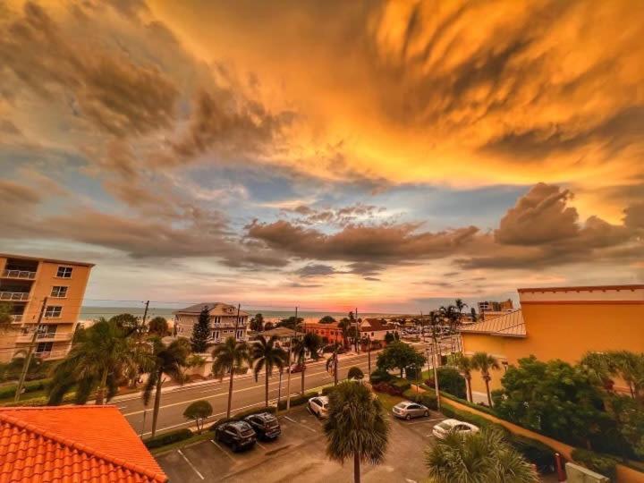 Treasure Island Beach Retreat St. Pete Beach Kültér fotó